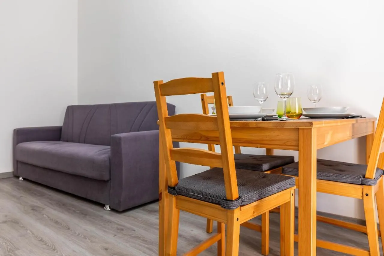 Central Station & Duomo - Shopping District Apartment Milan